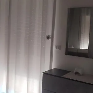https://giardino-massari.lecce-hotels.com